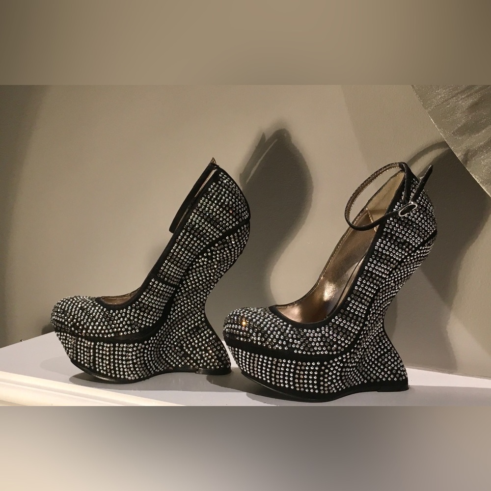 STEVE MADDEN GOSSIP Black Silver Metallic platform Sculpted heels Geometric SZ 6 - Picture 7 of 10